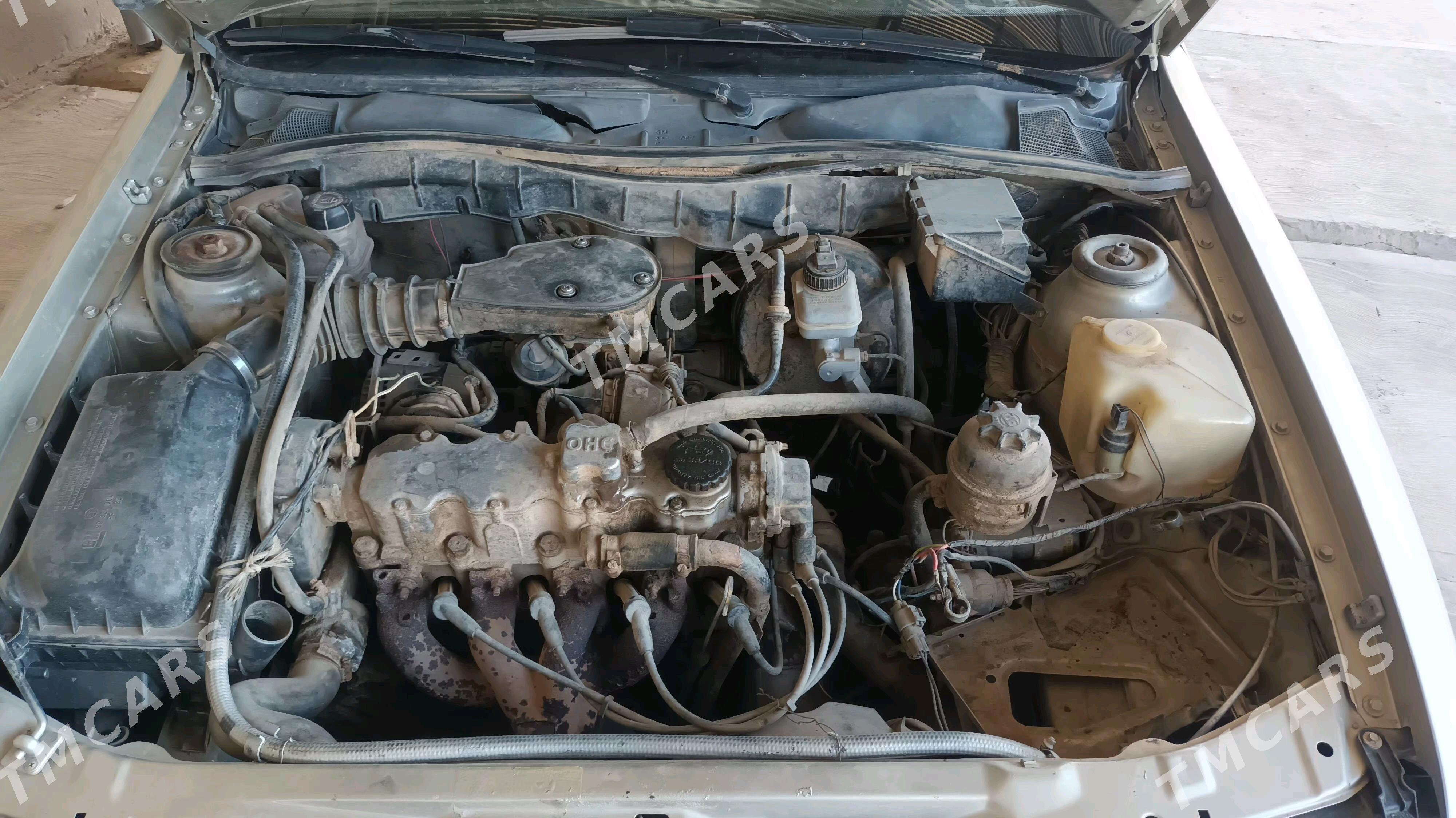 Opel Vectra 1989 - 27 000 TMT - Tejen - img 9
