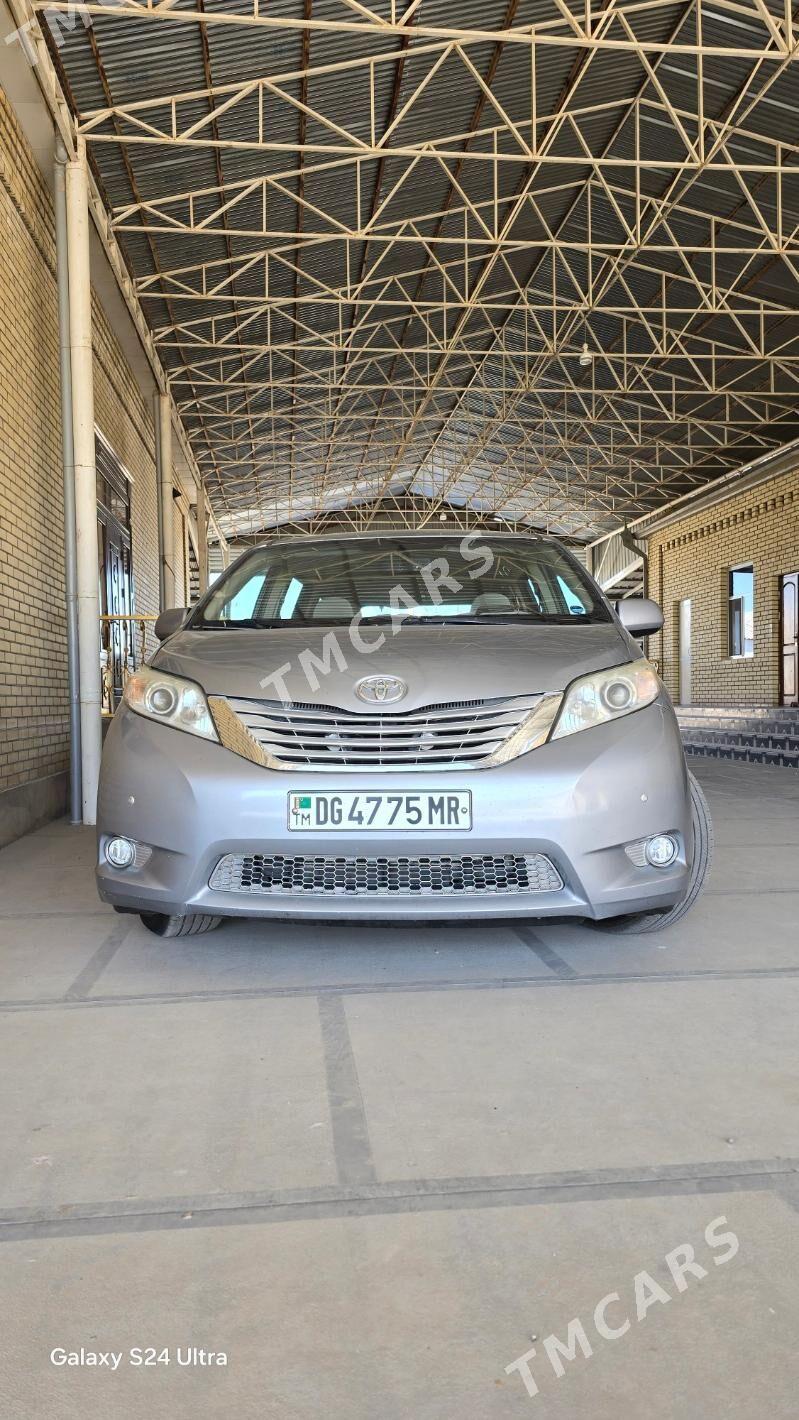 Toyota Sienna 2011 - 270 000 TMT - Mary - img 3