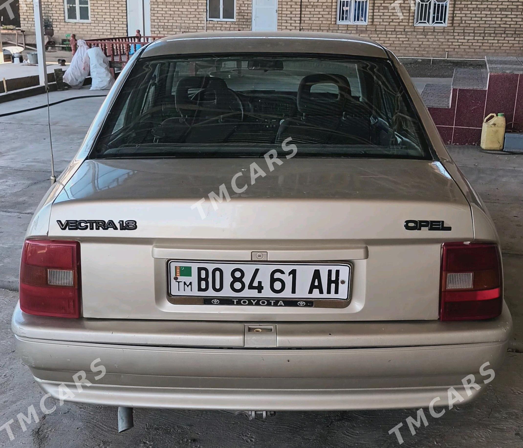 Opel Vectra 1989 - 27 000 TMT - Tejen - img 10