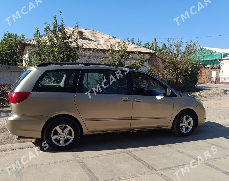 Toyota Sienna 2007 - 190 000 TMT - Мары - img 2