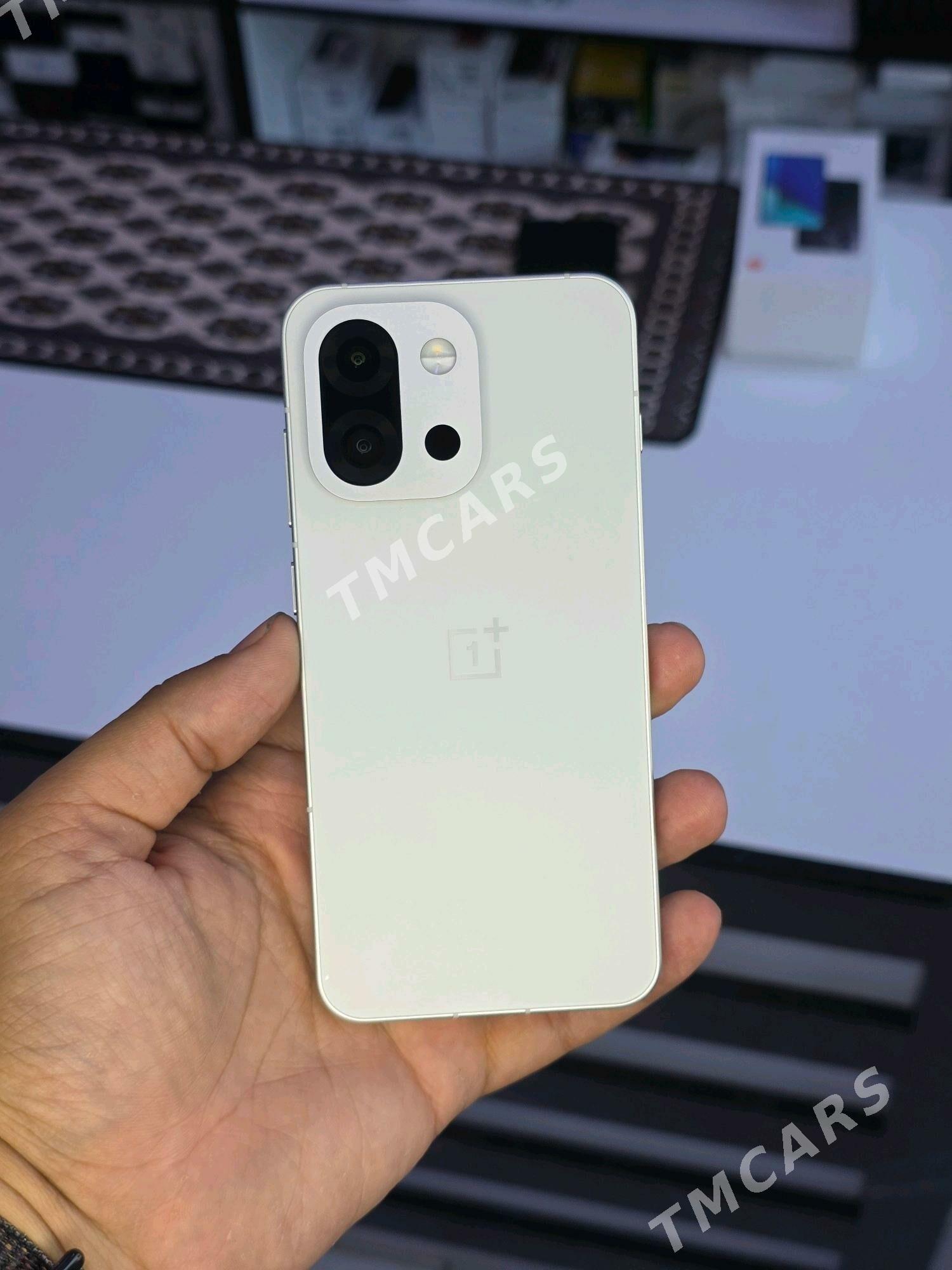 One plus 13t 16/512gb - Mary - img 2