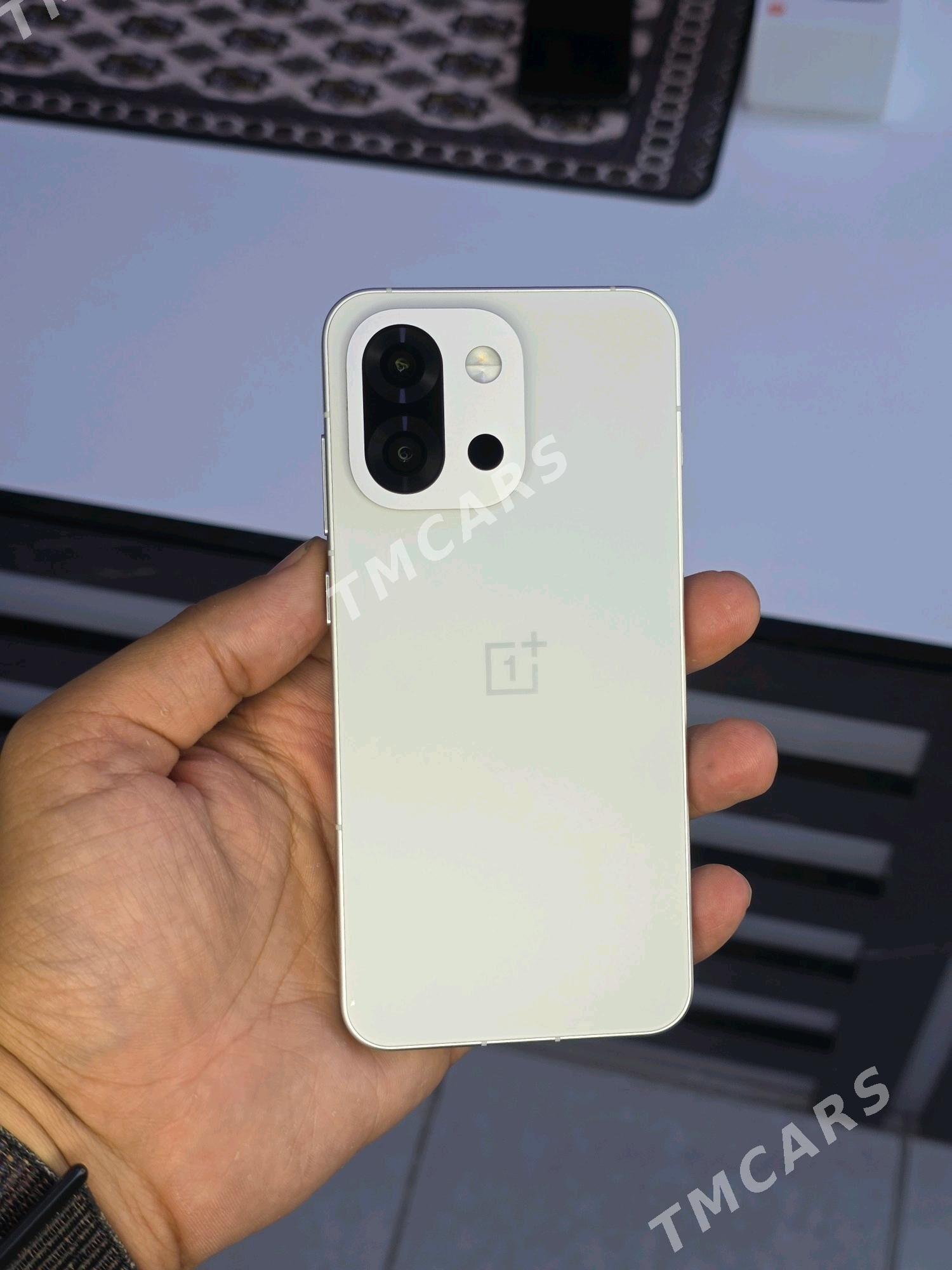 One plus 13t 16/512gb - Mary - img 6