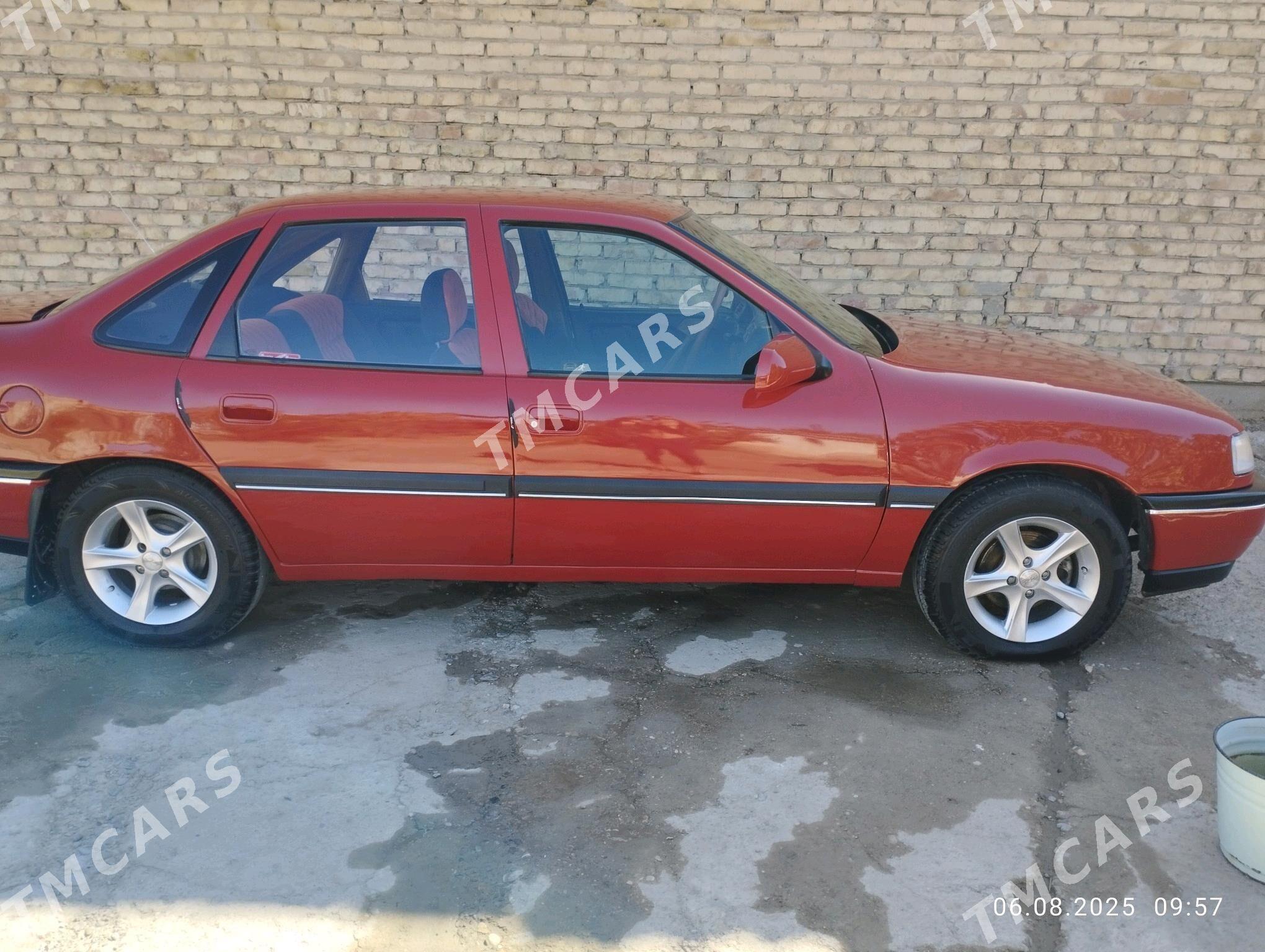 Opel Vectra 1989 - 50 000 TMT - Байрамали - img 10