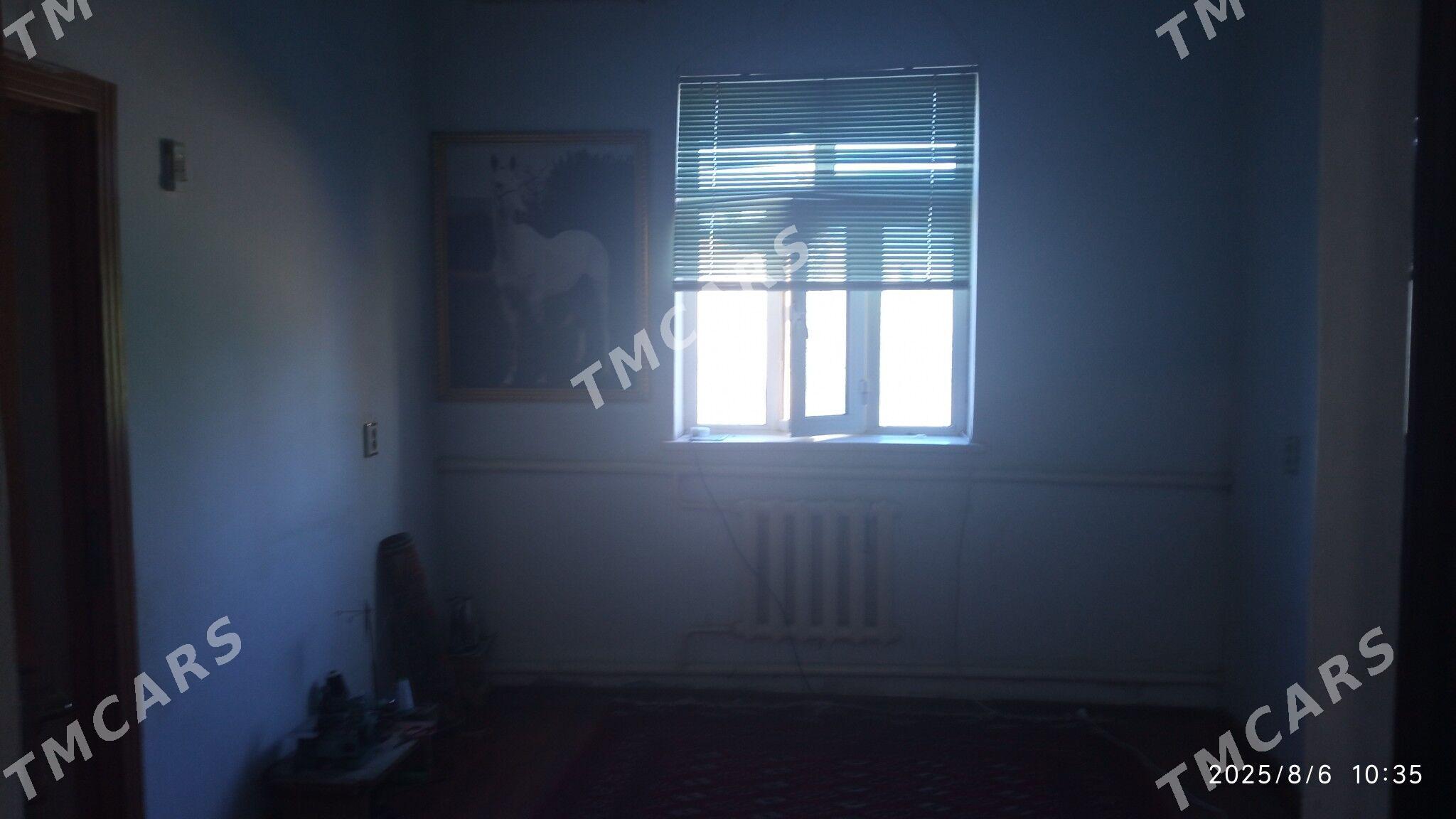 Satlyk jay - Гурбансолтан Едже - img 1