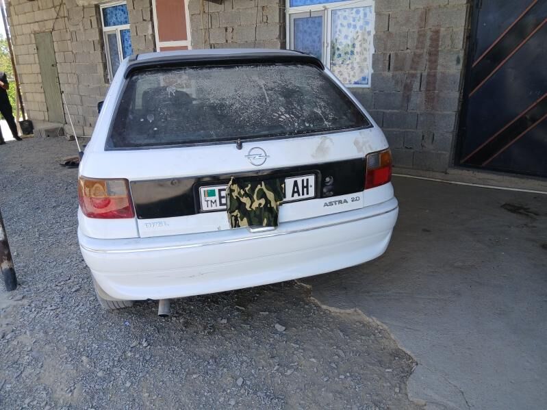 Opel Astra 1995 - 45 000 TMT - Бахарден - img 3