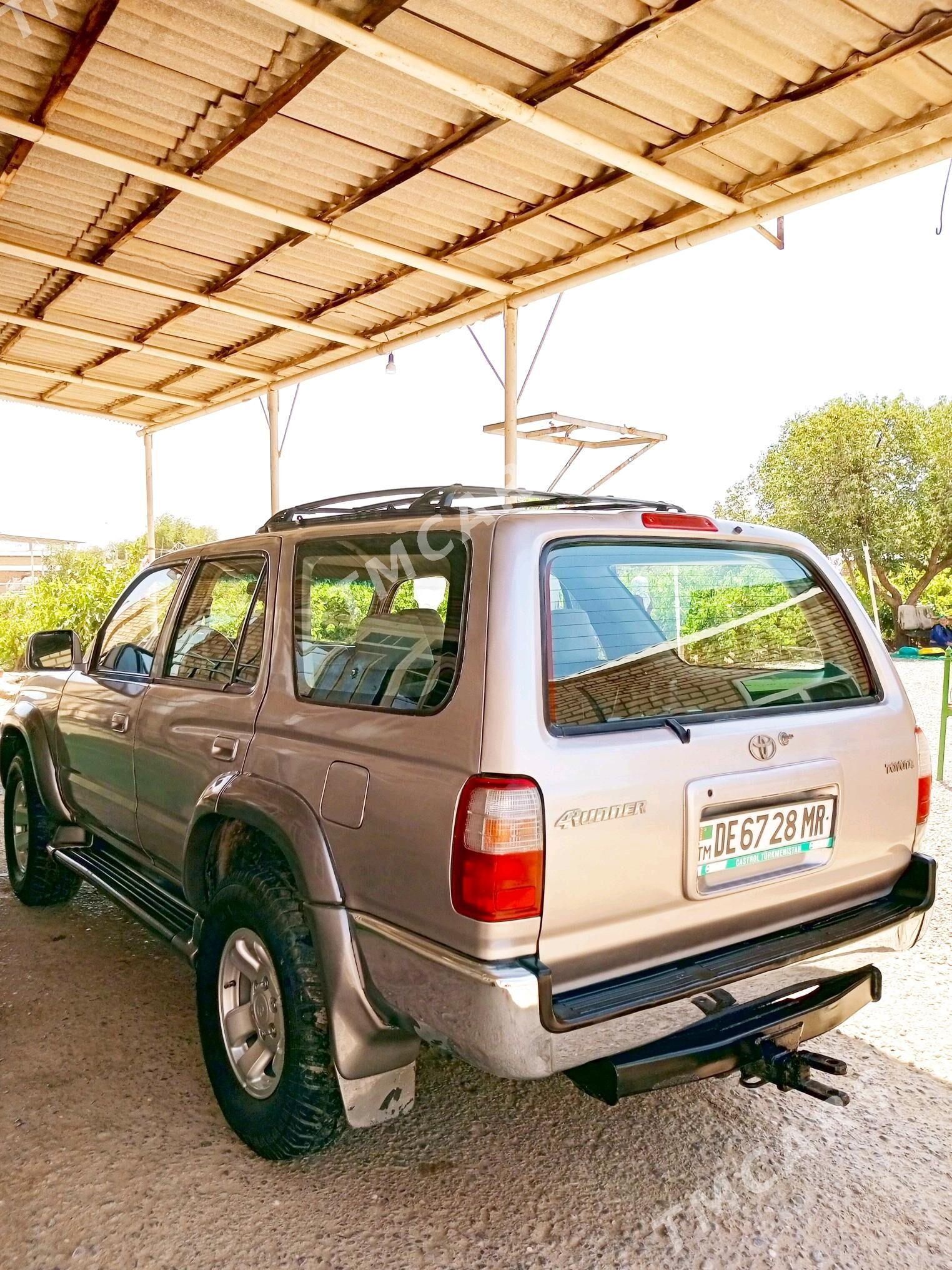 Toyota 4Runner 2000 - 100 000 TMT - Мургап - img 6