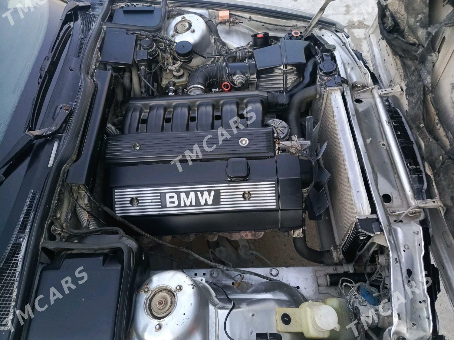 BMW 525 1993 - 52 000 TMT - Карабогаз - img 2
