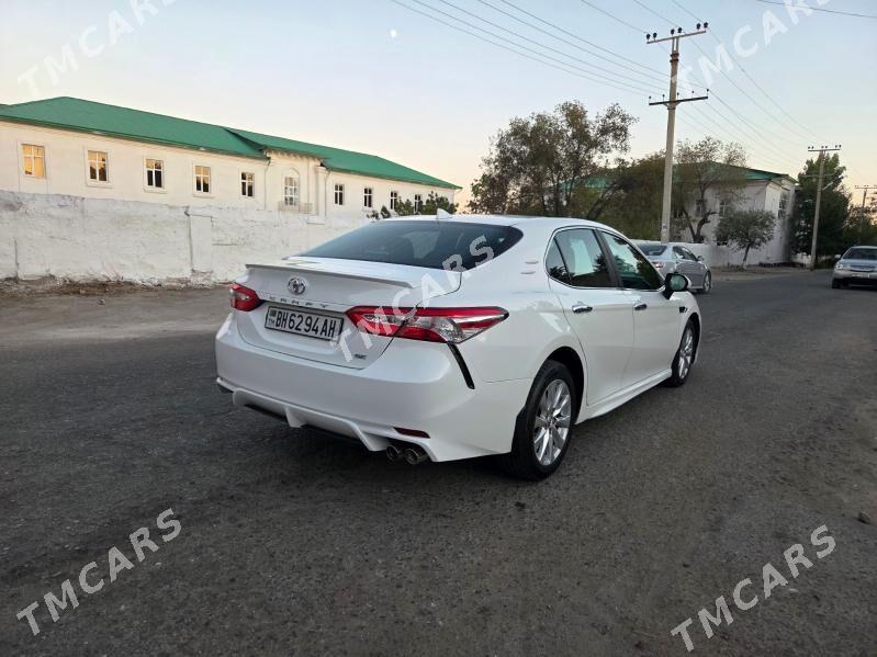 Toyota Camry 2020 - 285 000 TMT - Дашогуз - img 4