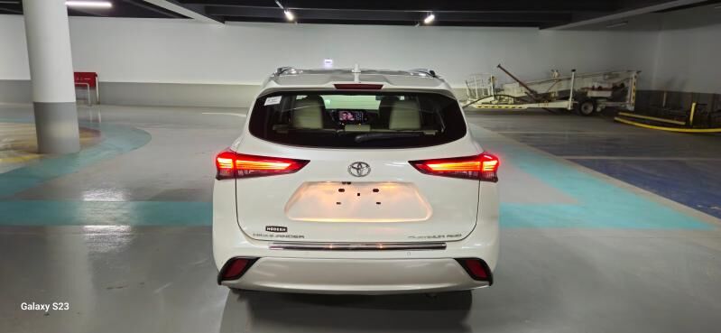 Toyota Highlander 2021 - 775 000 TMT - Ашхабад - img 3