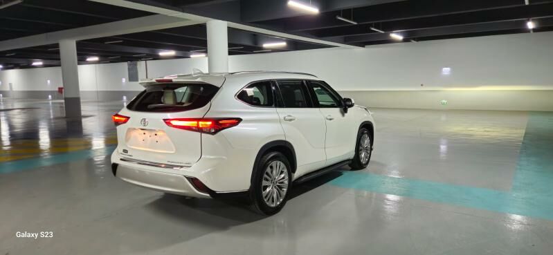 Toyota Highlander 2021 - 775 000 TMT - Ашхабад - img 4