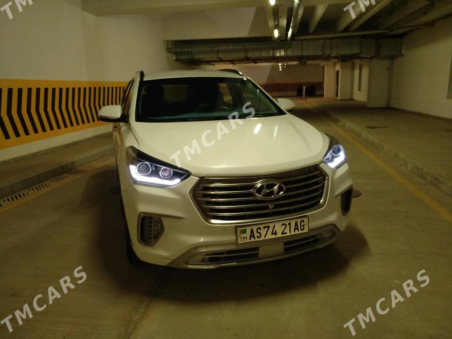 Hyundai Santa Fe 2017 - 300 000 TMT - Ким район - img 6
