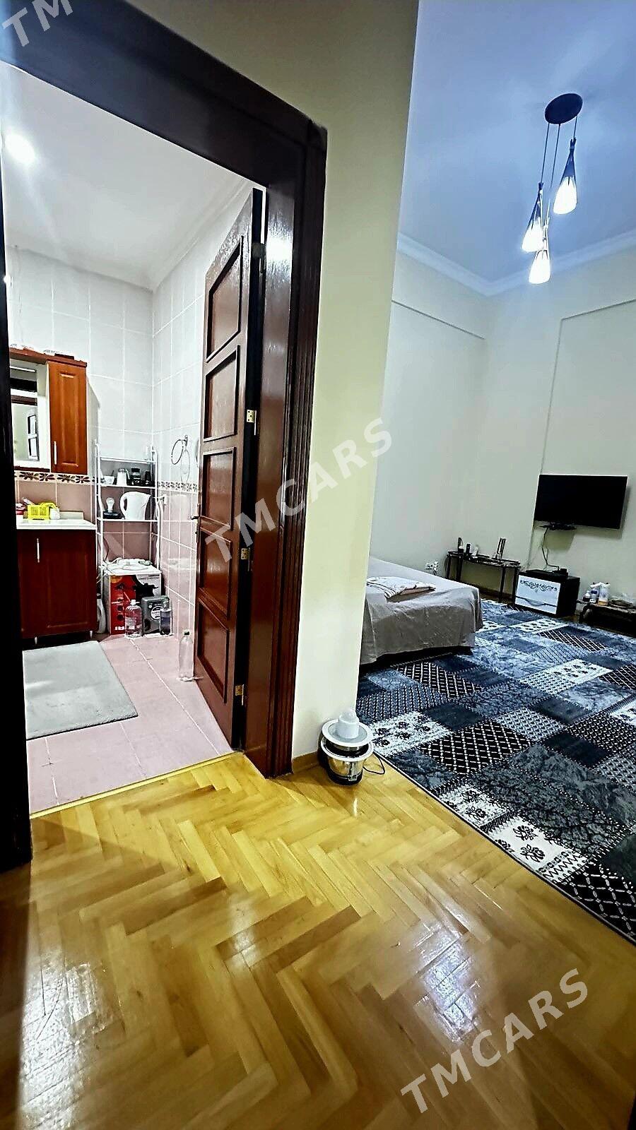 Atatürk 12/11et 3k 150m² - Aşgabat - img 3