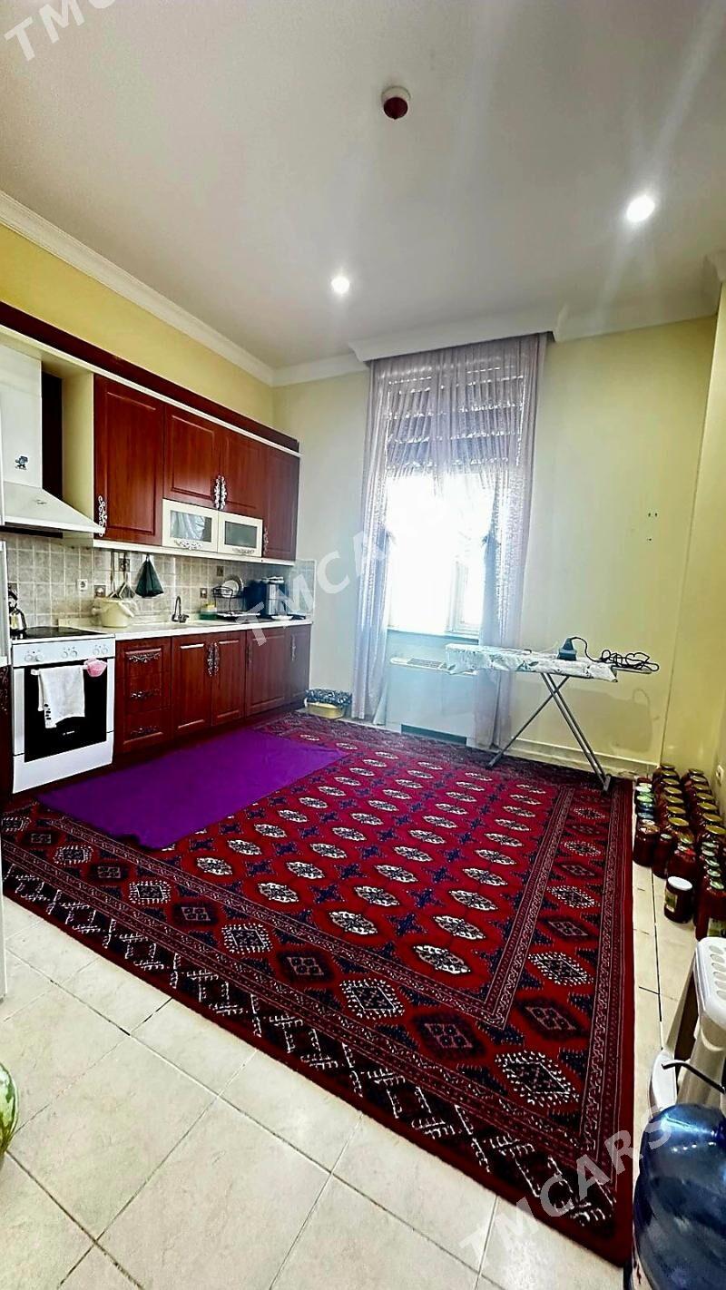 Atatürk 12/11et 3k 150m² - Aşgabat - img 5