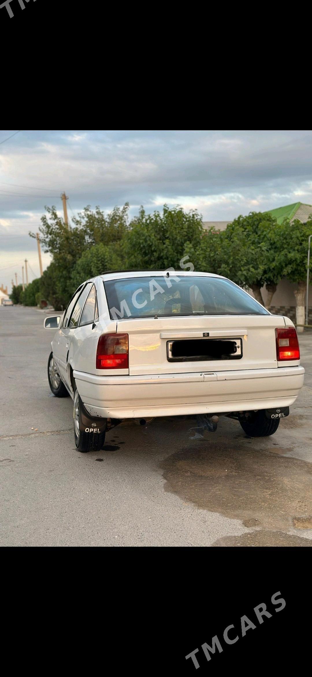 Opel Vectra 1992 - 37 000 TMT - Ашхабад - img 3
