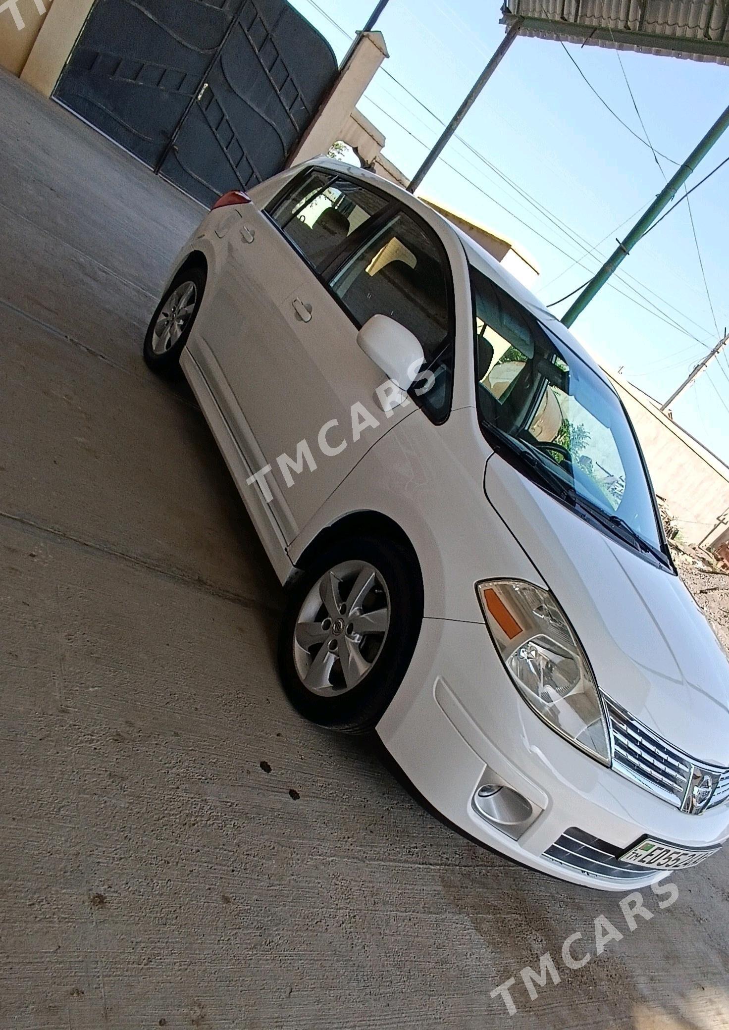 Nissan Versa 2010 - 136 000 TMT - Aşgabat - img 5