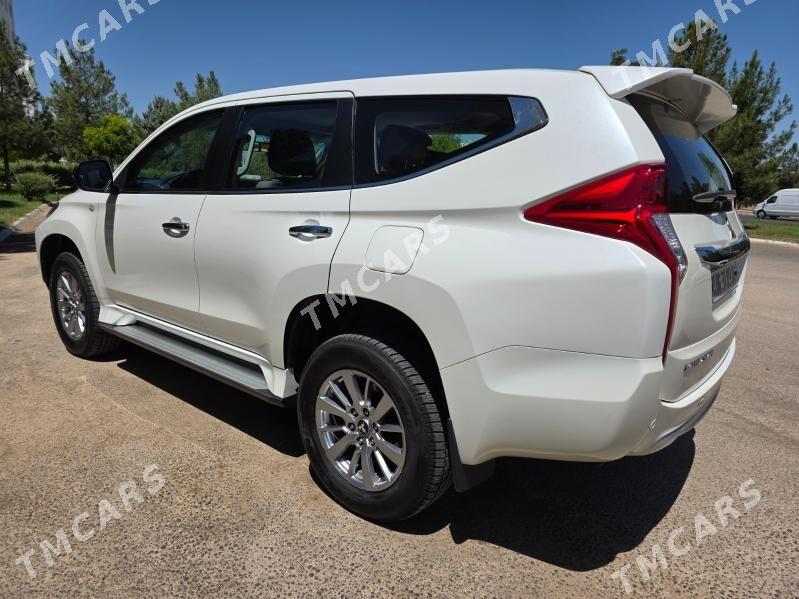 Mitsubishi Montero Sport 2019 - 385 000 TMT - Ашхабад - img 2