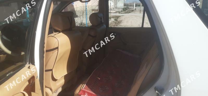 Mercedes-Benz C320 1999 - 90 000 TMT - Сакар - img 2