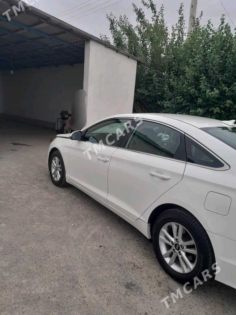 Hyundai Sonata 2016 - 225 000 TMT - Гарадамак - img 3