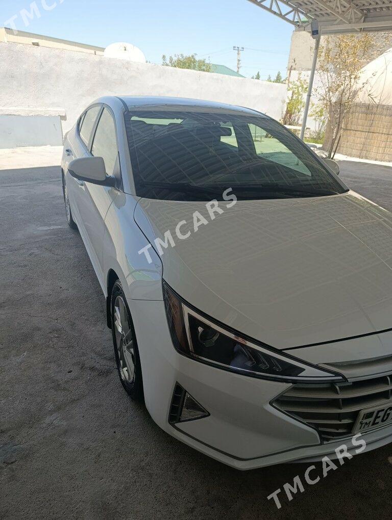 Hyundai Elantra 2020 - 235 000 TMT - Ашхабад - img 2