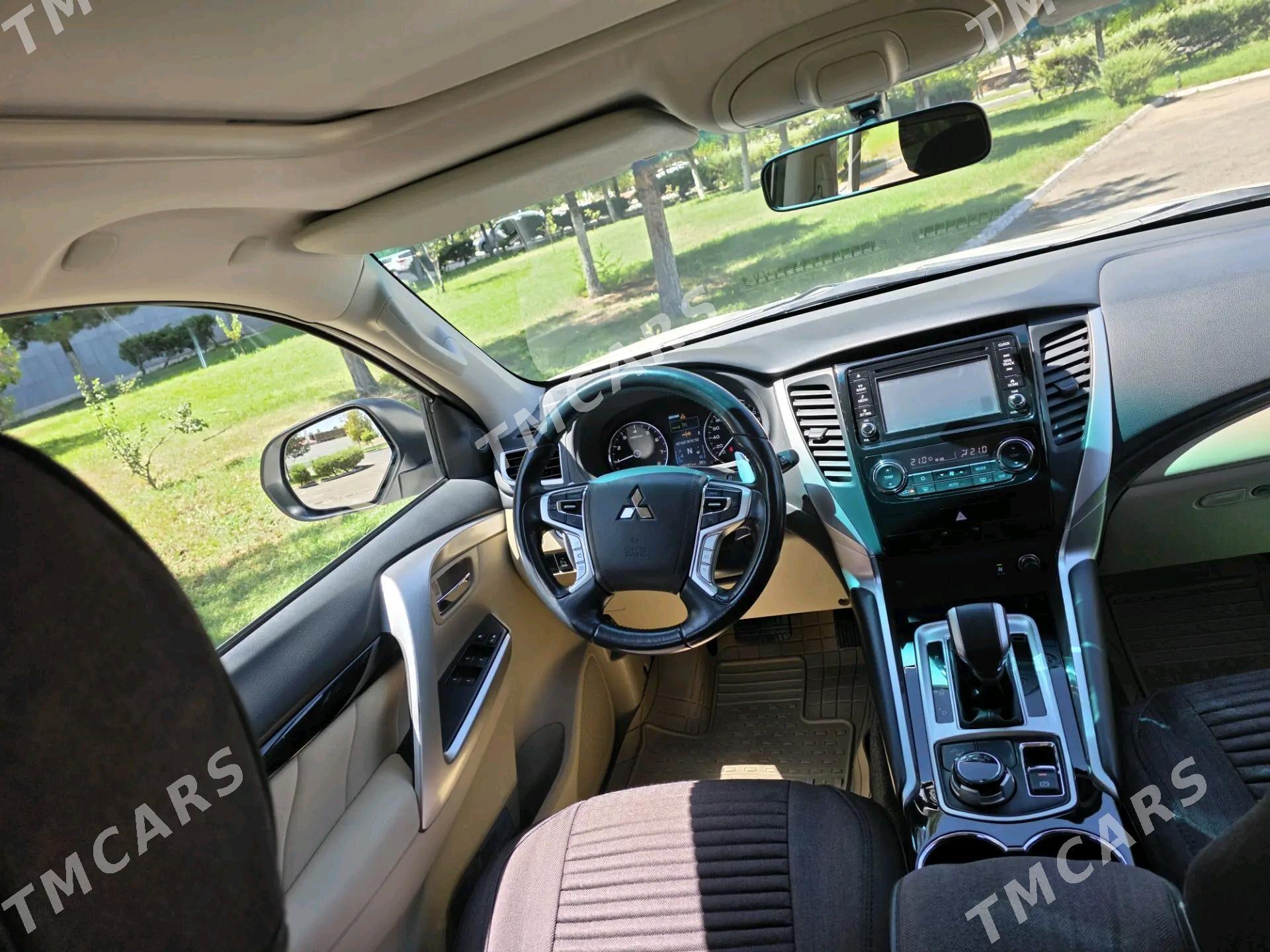 Mitsubishi Pajero 2019 - 385 000 TMT - Ашхабад - img 5