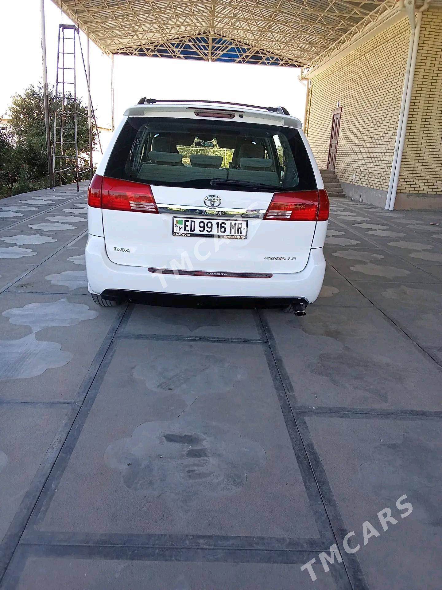 Toyota Sienna 2004 - 180 000 TMT - Шатлык - img 2