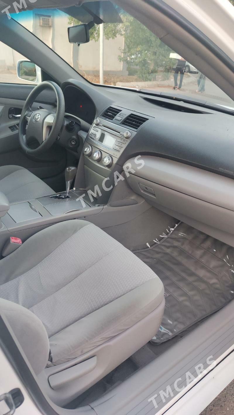 Toyota Camry 2009 - 160 000 TMT - Хитровка - img 3