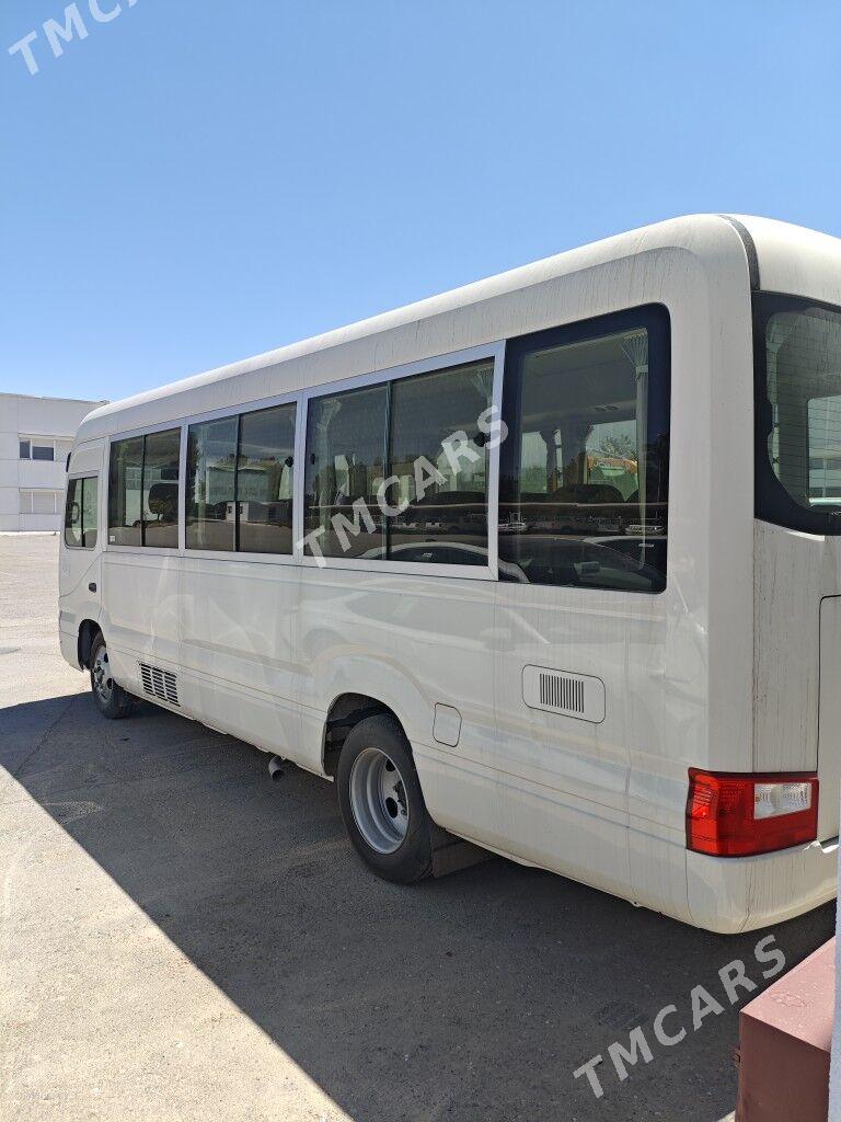 Toyota Coaster 2024 - 1 325 000 TMT - Ашхабад - img 3