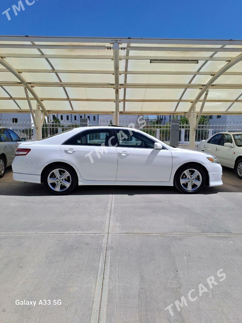Toyota Camry 2011 - 230 000 TMT - Дашогуз - img 3