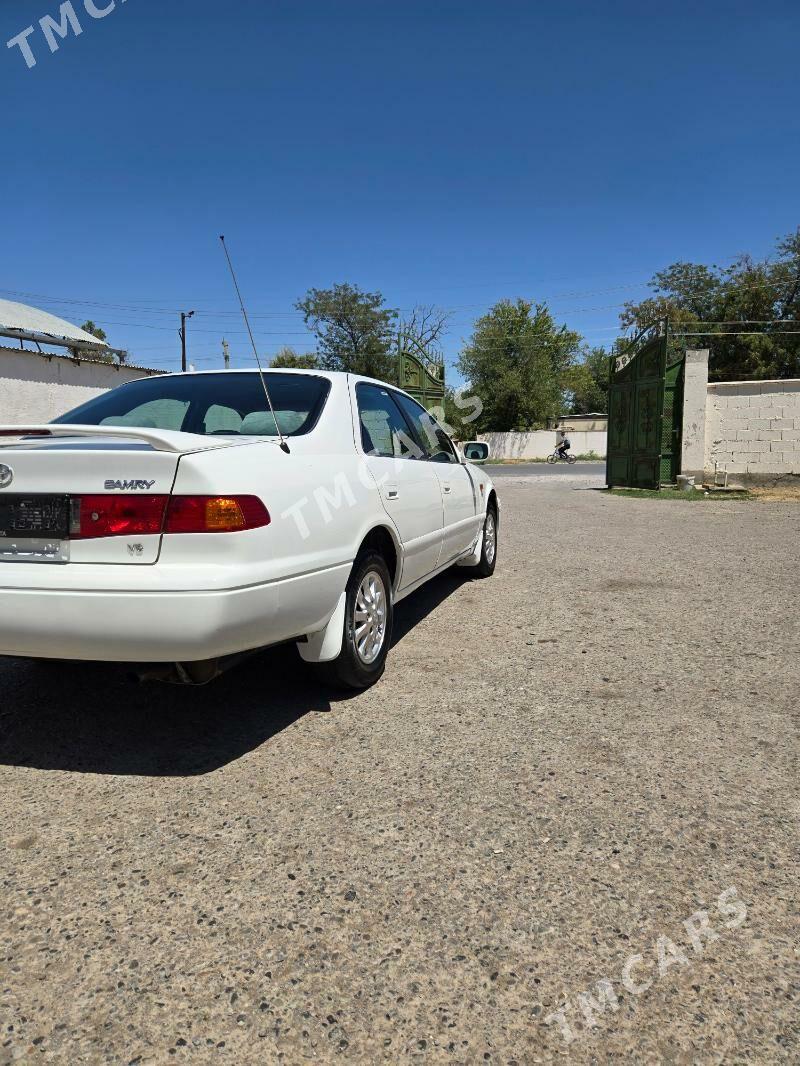 Toyota Camry 1997 - 130 000 TMT - Кака - img 7