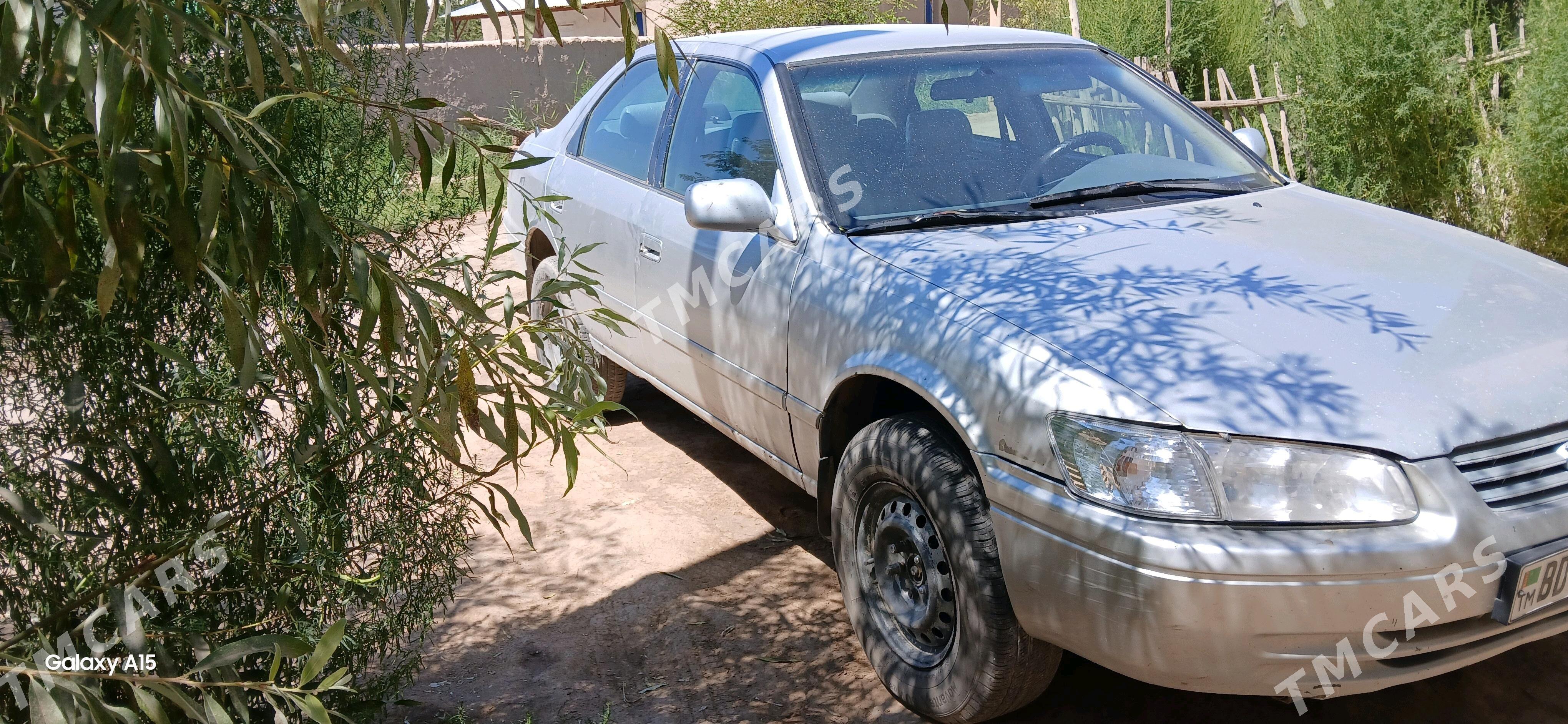 Toyota Camry 2000 - 105 000 TMT - етр. Туркменбаши - img 2
