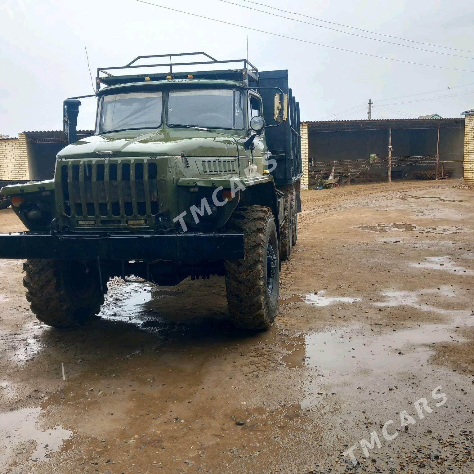 Ural 4320 1980 - 200 000 TMT - Сакарчага - img 2