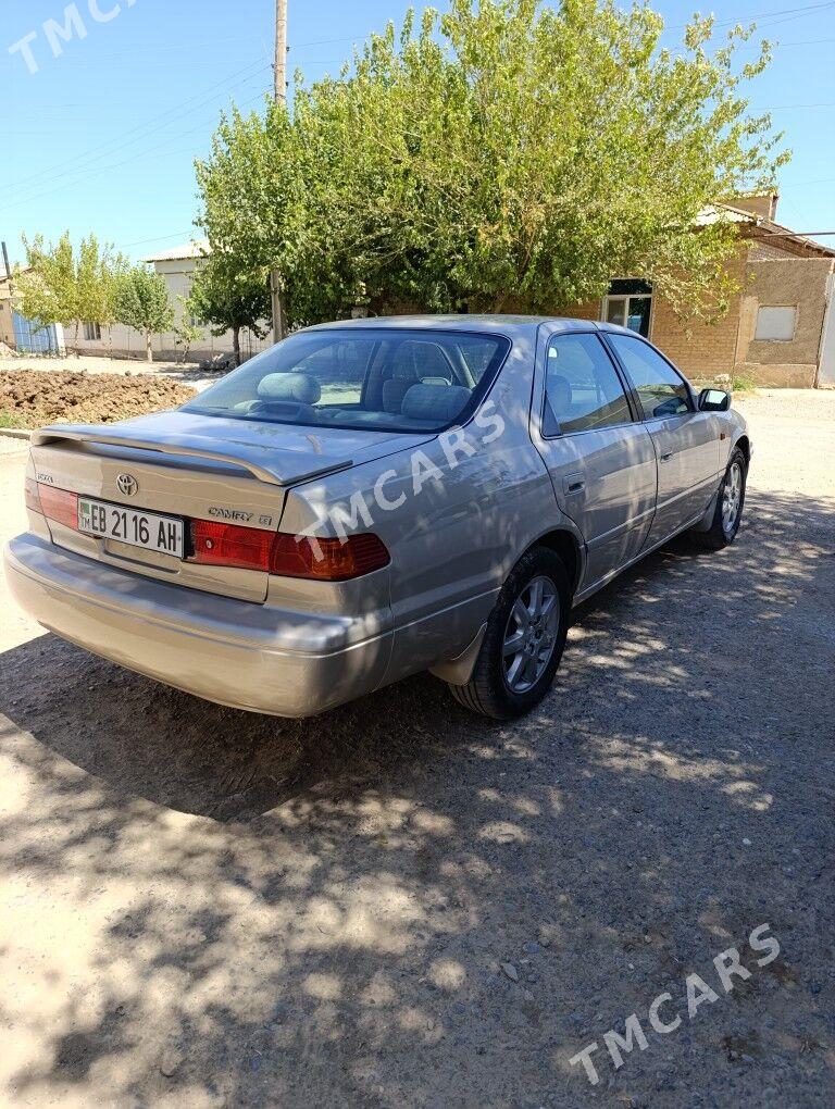 Toyota Camry 2000 - 118 000 TMT - Tejen - img 3
