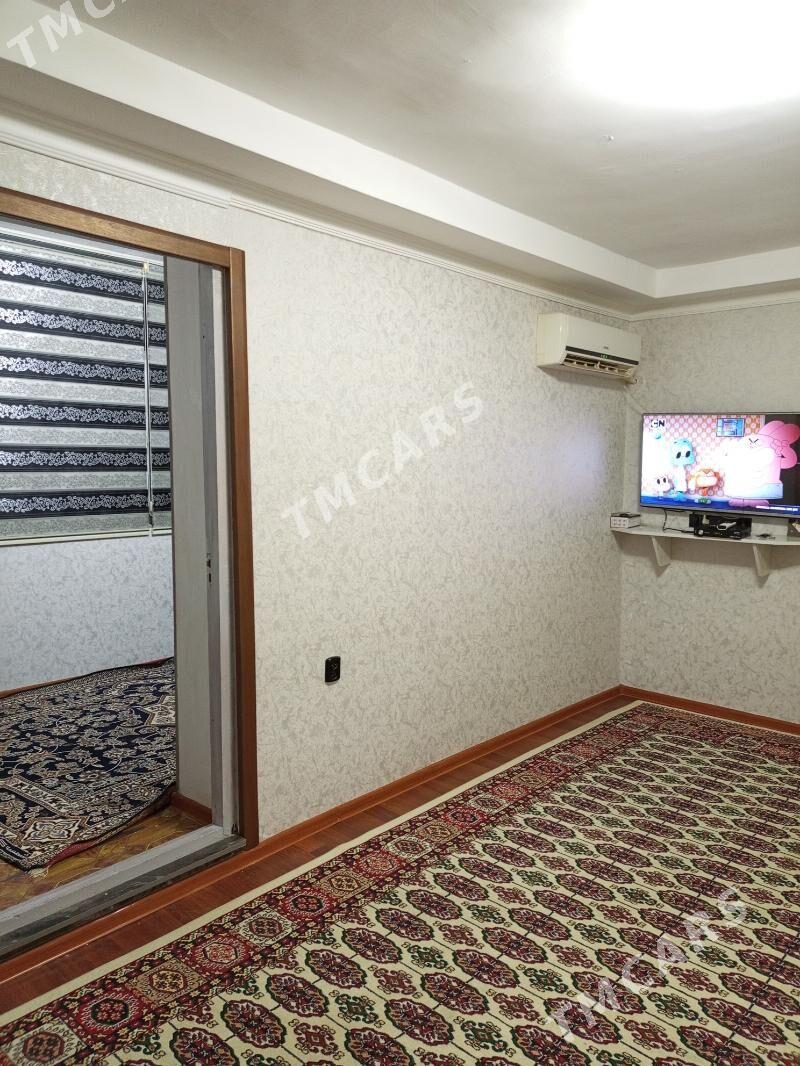 Gagarin 1 kom - Aşgabat - img 2