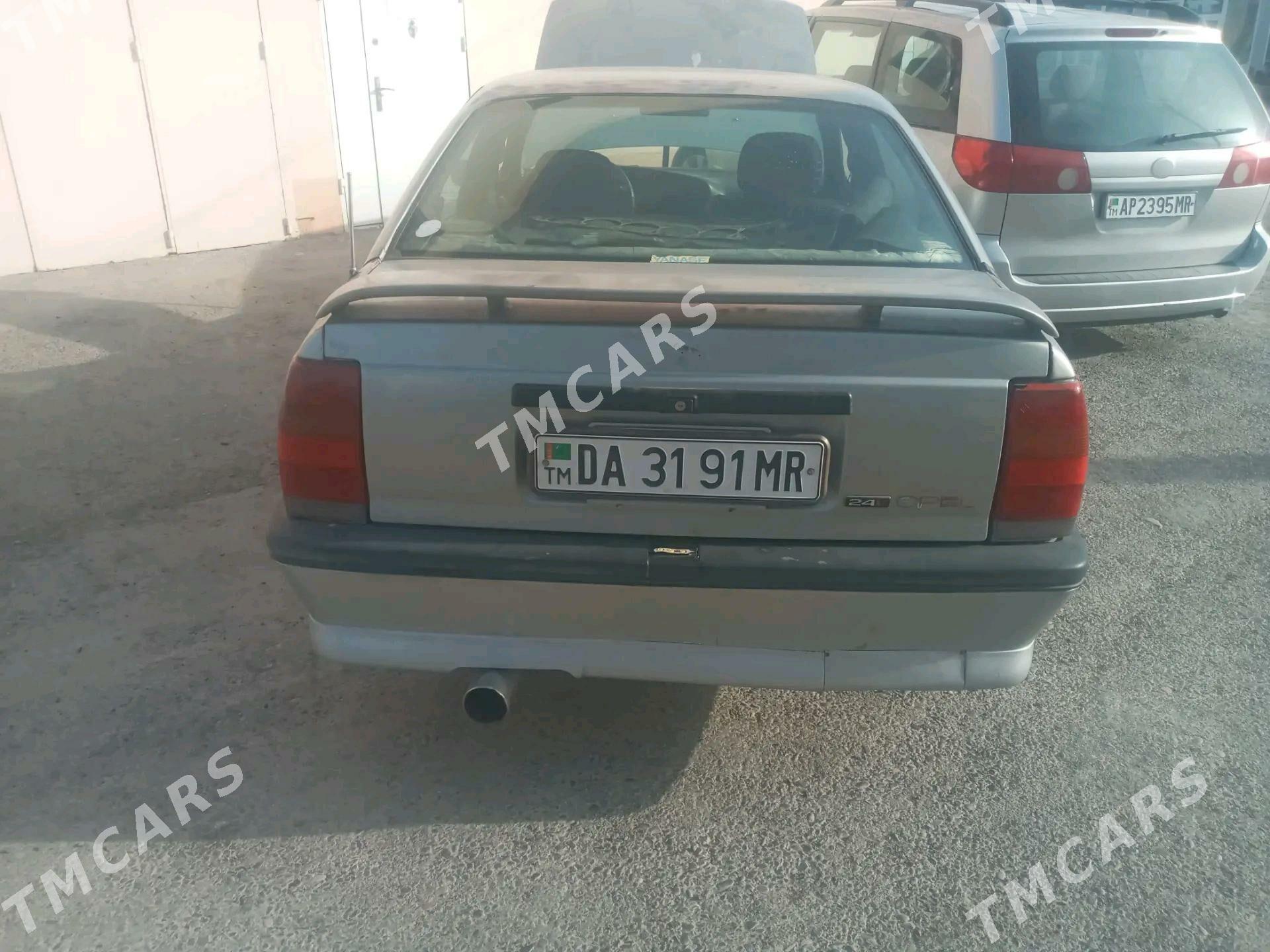Opel Omega 1993 - 13 000 TMT - Мары - img 2