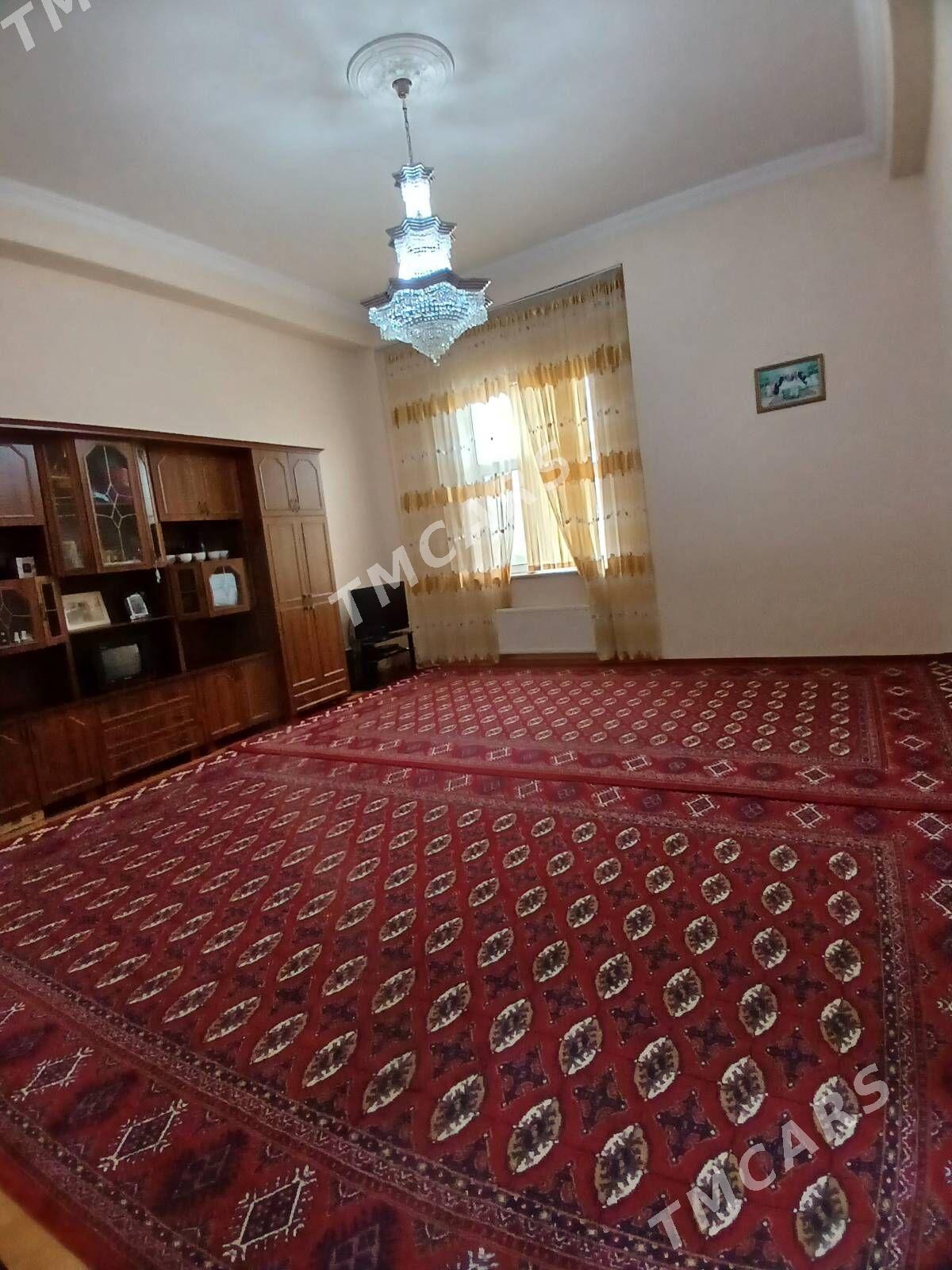 Satlyk Gogol poluelitka 4 kom - Aşgabat - img 10