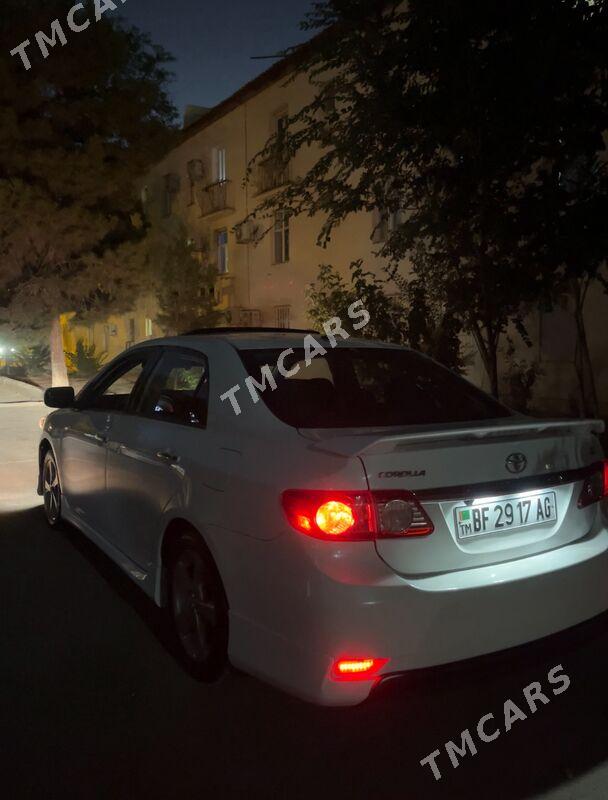 Toyota Corolla 2013 - 190 000 TMT - Ашхабад - img 2