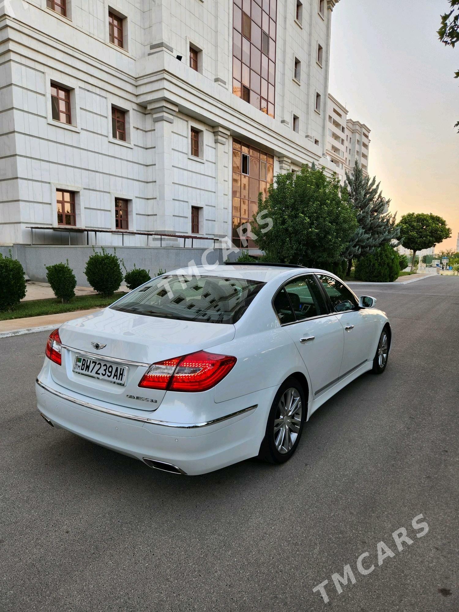 Hyundai Genesis 2013 - 220 000 TMT - Ашхабад - img 4