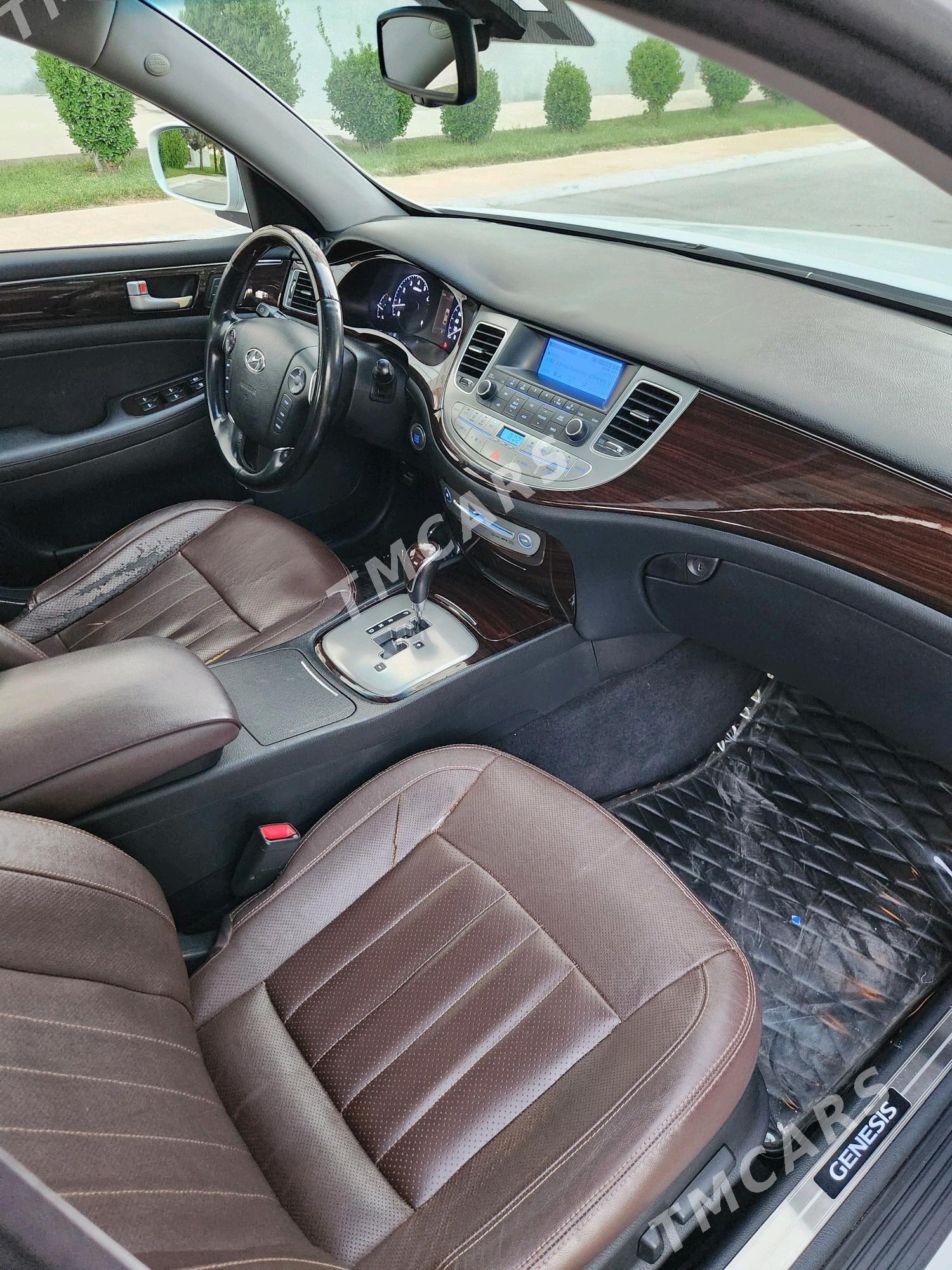 Hyundai Genesis 2013 - 220 000 TMT - Ашхабад - img 10