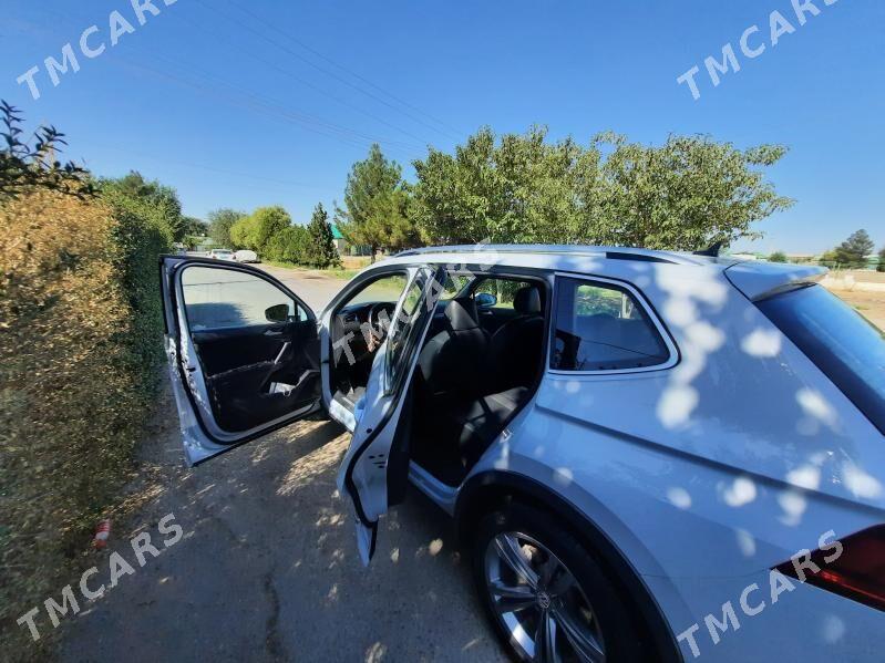 Volkswagen Tiguan 2018 - 550 000 TMT - Бедев - img 8