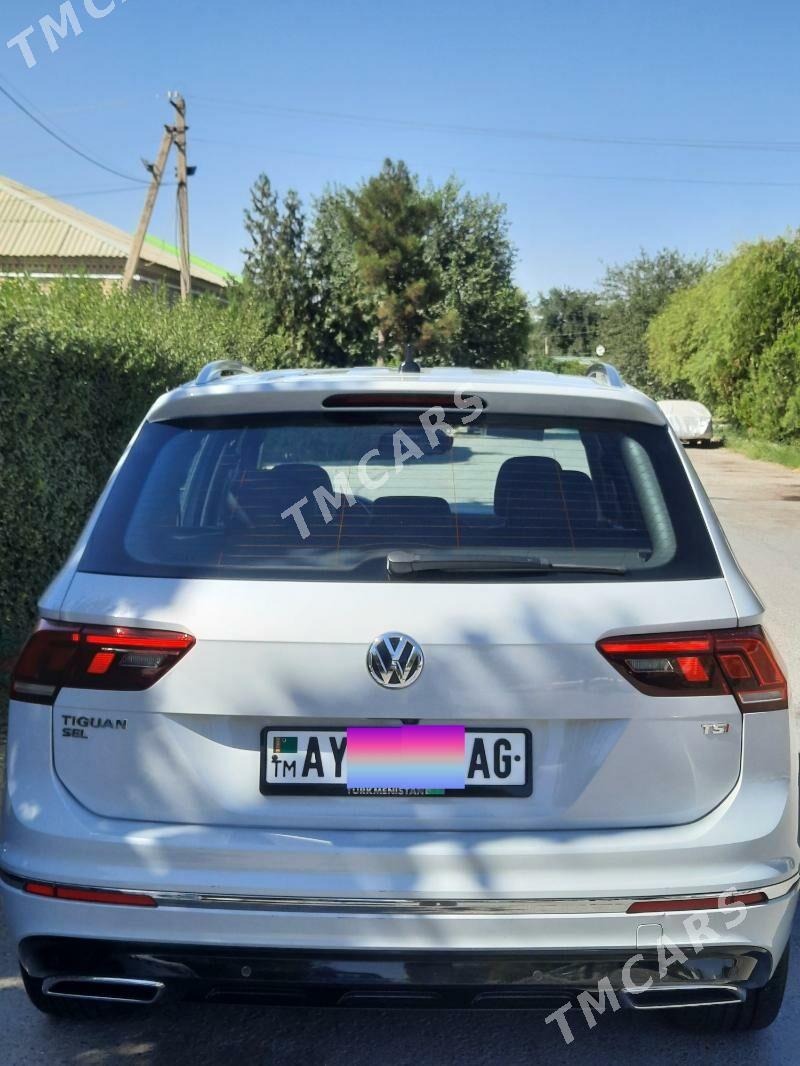 Volkswagen Tiguan 2018 - 550 000 TMT - Бедев - img 2
