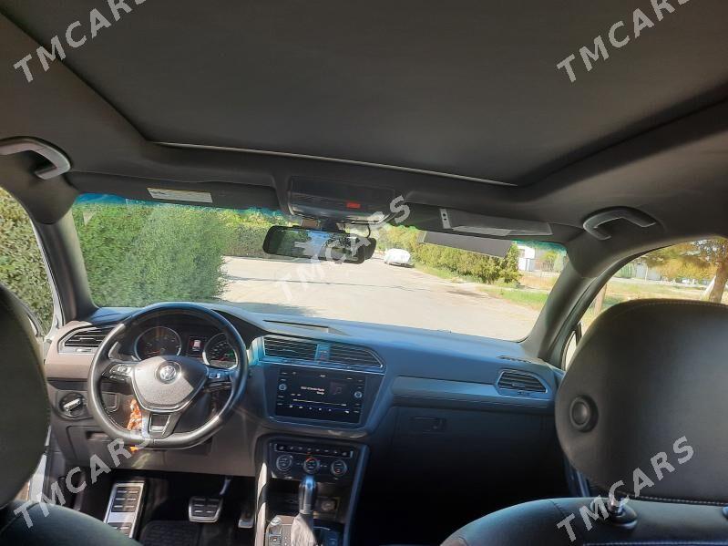 Volkswagen Tiguan 2018 - 550 000 TMT - Бедев - img 5