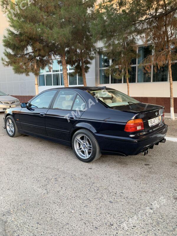 BMW E39 2001 - 180 000 TMT - Туркменабат - img 5