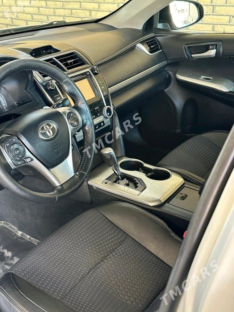 Toyota Camry 2013 - 240 000 TMT - Мары - img 4