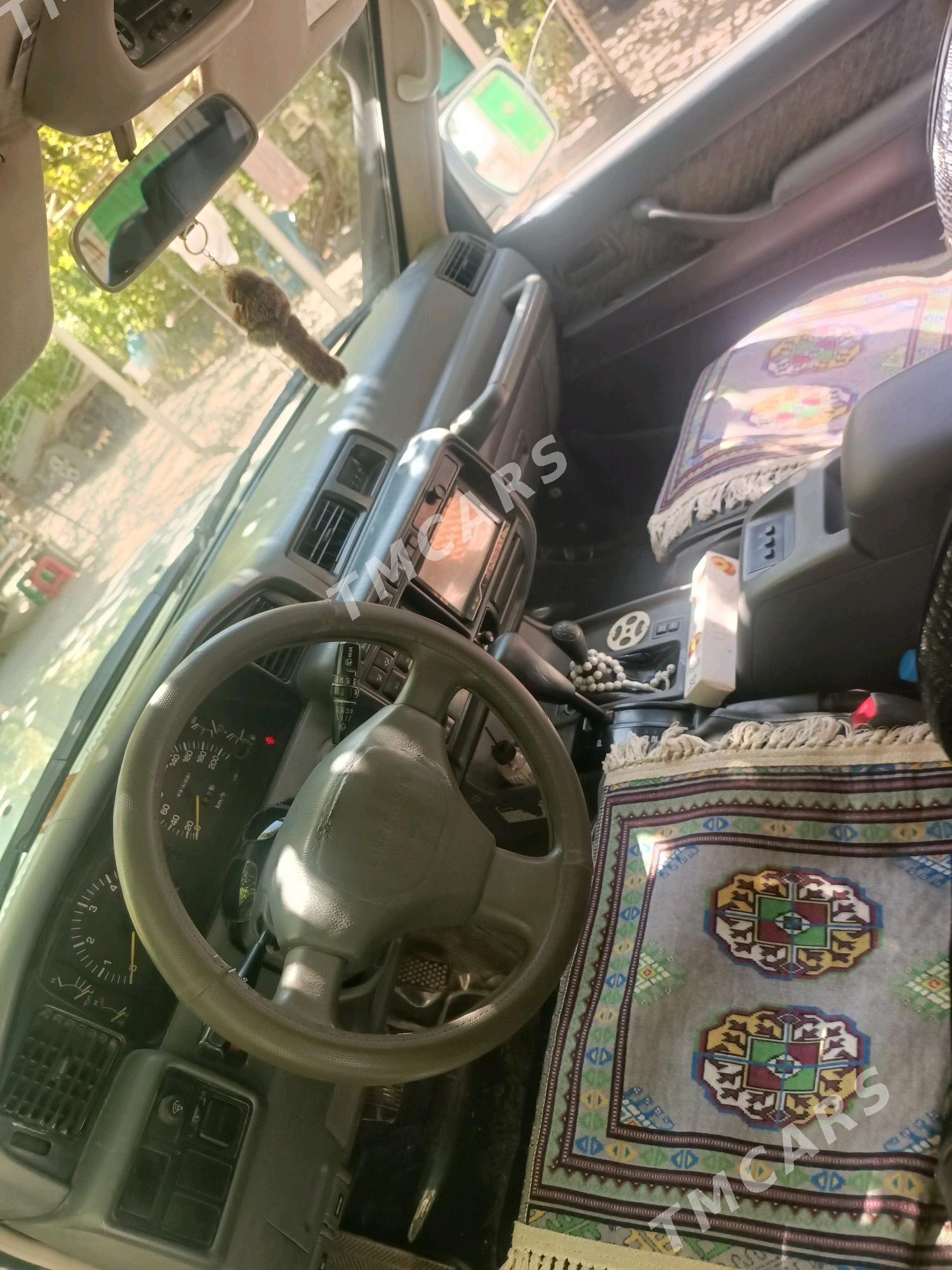 Toyota Land Cruiser 1997 - 200 000 TMT - Kaka - img 6