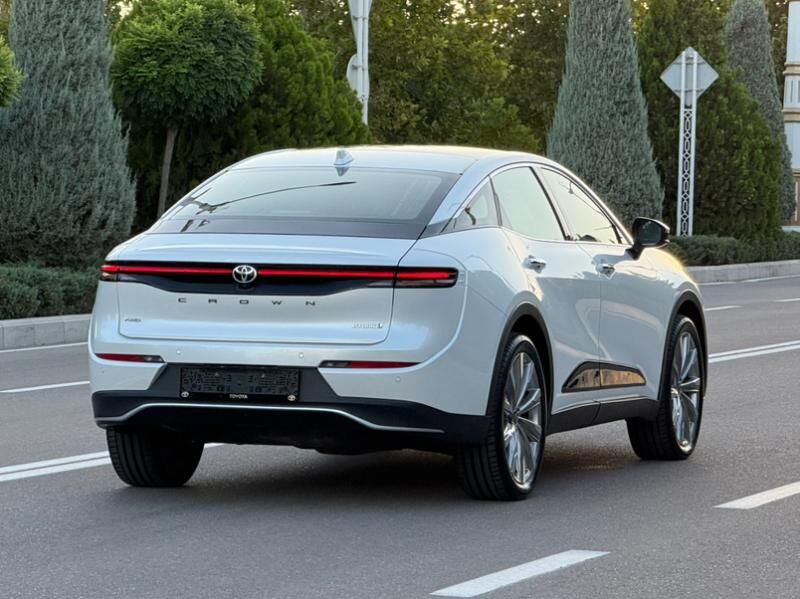Toyota Crown 2023 - 760 000 TMT - Ашхабад - img 2