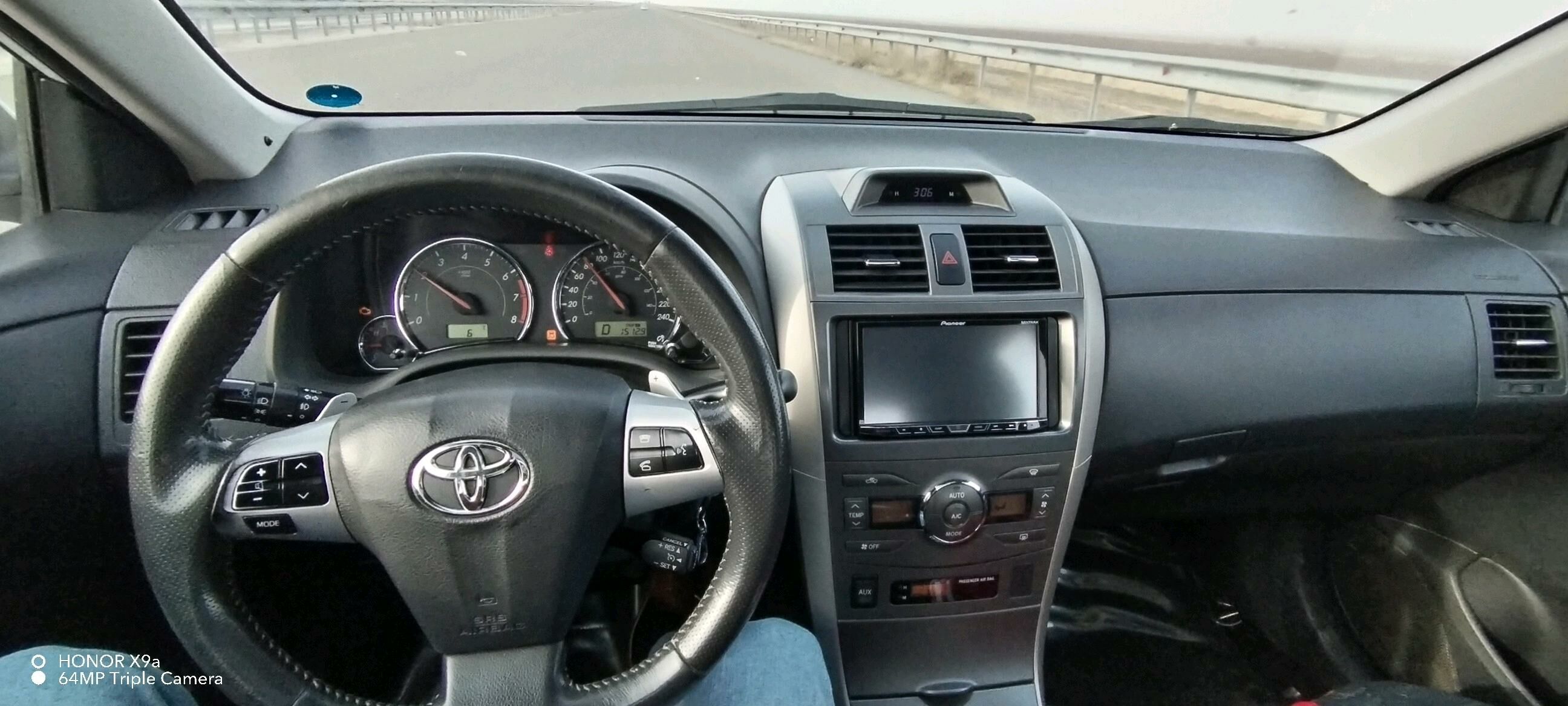 Toyota Corolla 2011 - 220 000 TMT - Балканабат - img 3