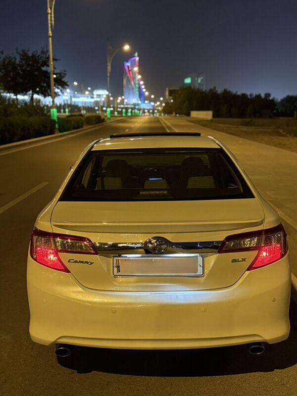 Toyota Camry 2013 - 300 000 TMT - Ашхабад - img 8