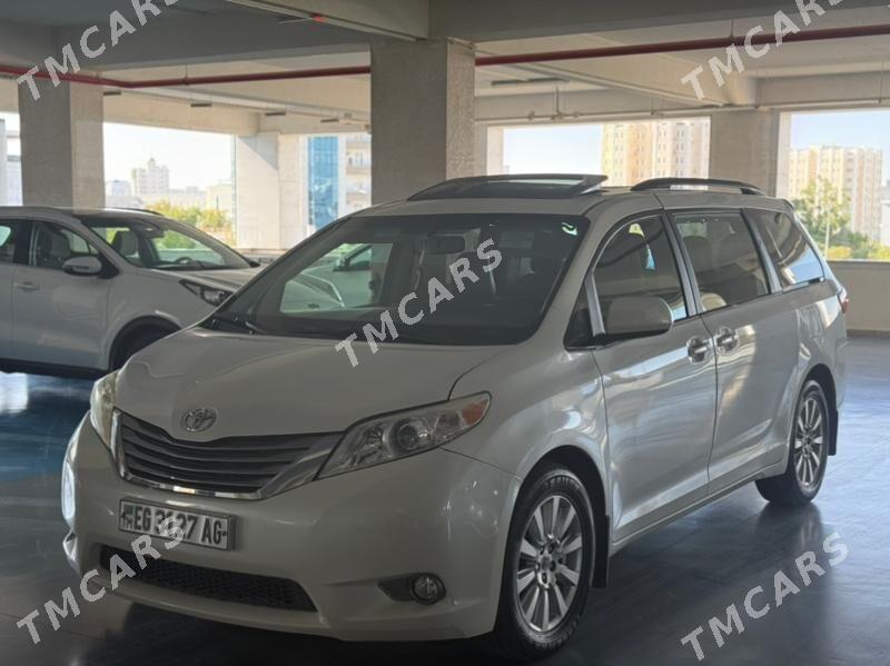 Toyota Sienna 2017 - 375 000 TMT - Aşgabat - img 9