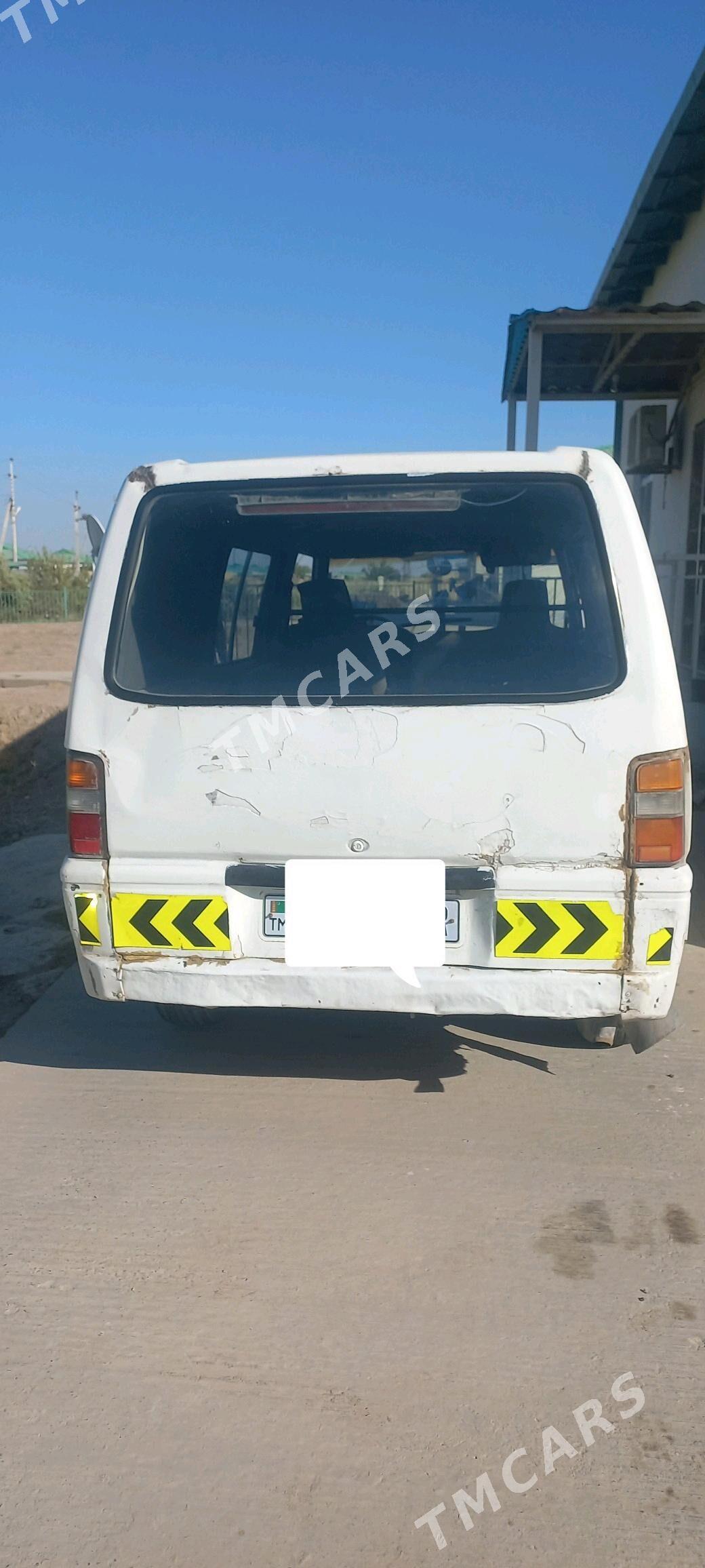 Mitsubishi L300 1993 - 25 000 TMT - Wekilbazar - img 3