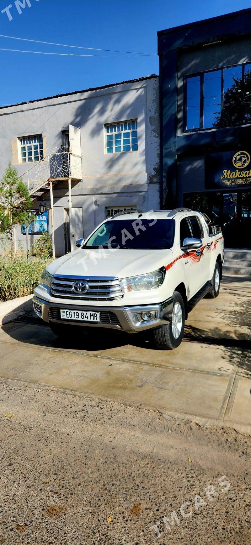 Toyota Hilux 2016 - 500 000 TMT - Serhetabat (Guşgy) - img 3